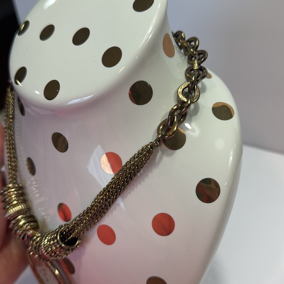 CHICOS VINTAGE GOLD MEDALLION NECKLACE - Picture 3 of 4